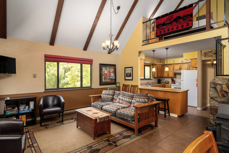 Food & Drinks 4, Prescott Pines Inn, Yavapai