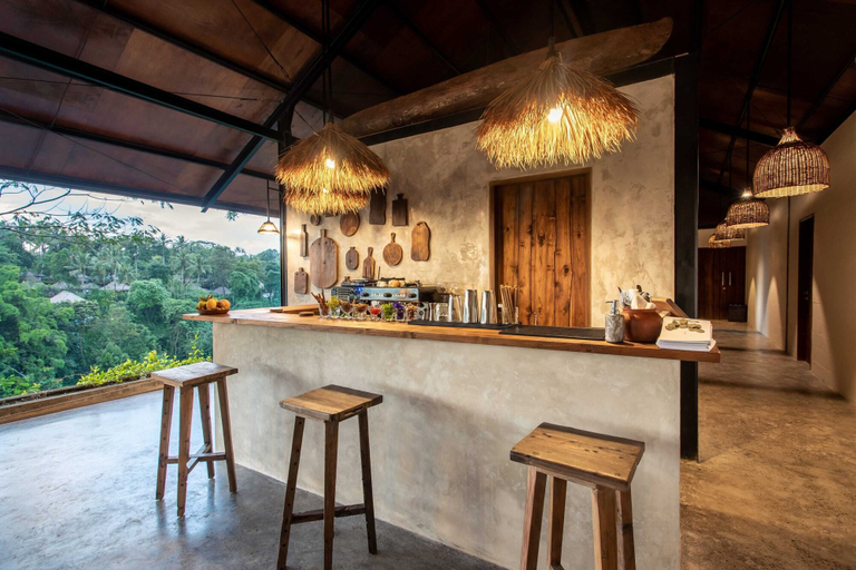 Food & Drinks 4, Exceptional 2 BR Suites in Ubud Hidden Gem, Gianyar