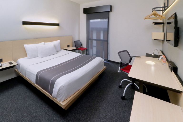 Bedroom 4, City Express Plus by Marriott Monterrey Nuevo Sur, Monterrey