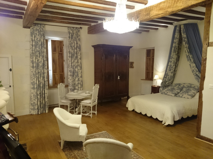 Bedroom 3, Château Des Roises, Aube
