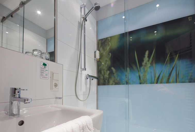 Bathroom 5, Hotel-Residence Klosterpforte, Gütersloh