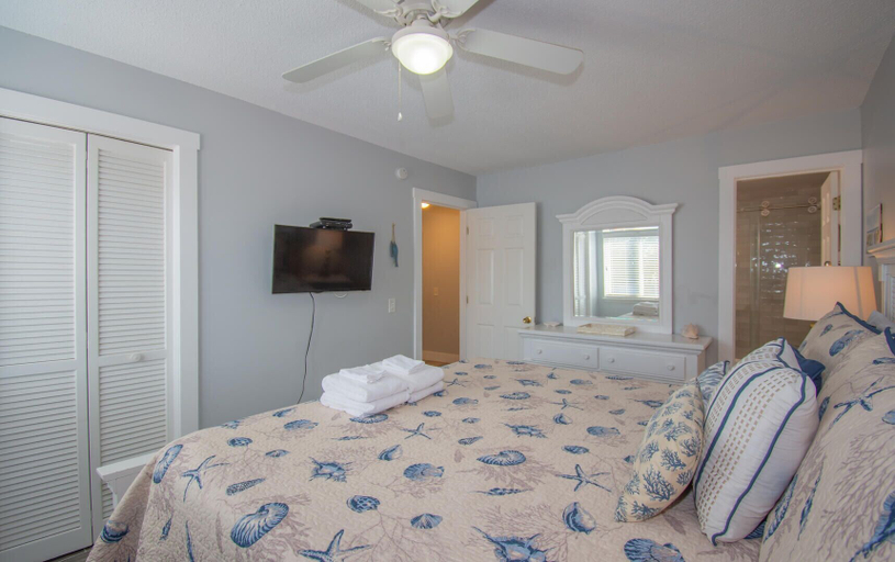 Bedroom 2, 187 Beach Club Villa, Beaufort