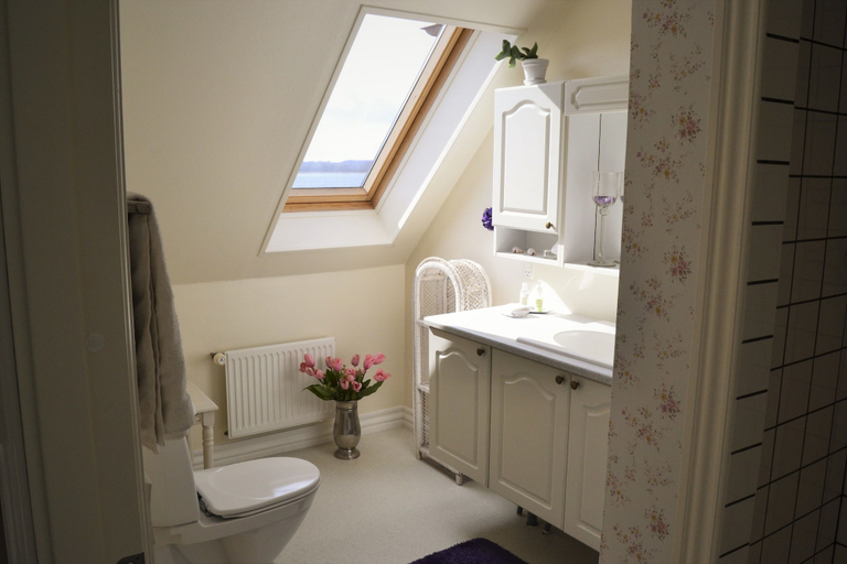 Bathroom 4, Jungshoved Præstegård, Vordingborg