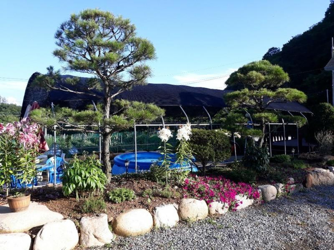 Others 2, Yangpyeong Sonamujip Pension, Yangpyeong
