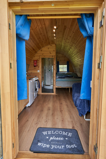 Bedroom 3, Pencastell Views Pod With Stunning Views, Ceredigion