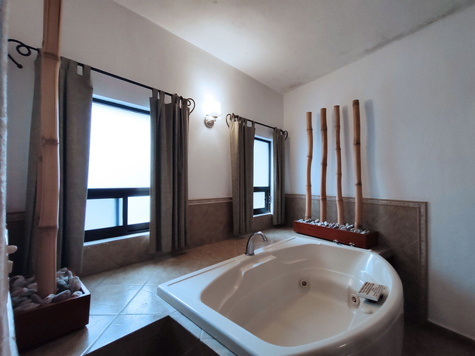 Bathroom 5, El Relicario, Dolores Hidalgo