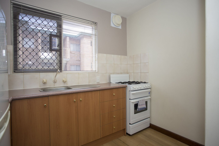 Others 5, Burswood Lodge Apartments, Perth