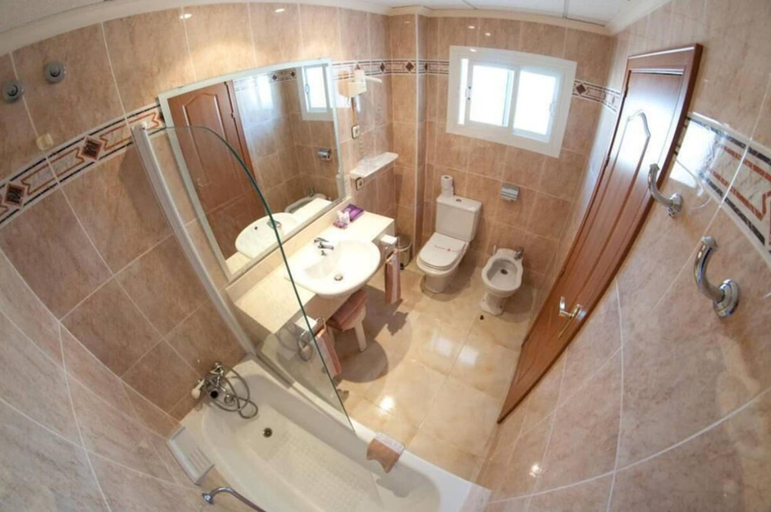 Bathroom 5, Hotel Cala Gat, Baleares