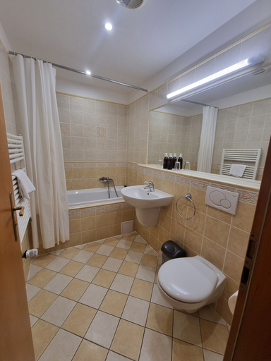 Bathroom 4, Hotel Claris, Praha 1