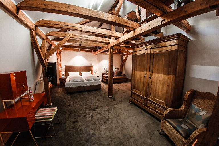 Bedroom 4, Landhotel Kahltalmühle, Aschaffenburg