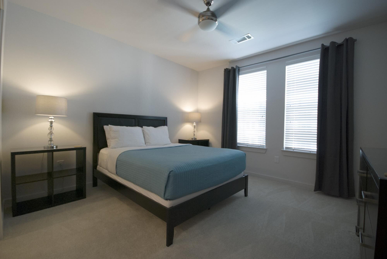 Room 2, S2bb Bright 2-br Midtown Apartment With Pool and Gym, Atlanta