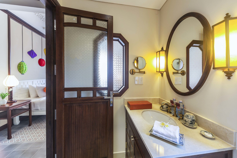 Bathroom 4, Cozy Hoian Boutique Villas, Da Nang
