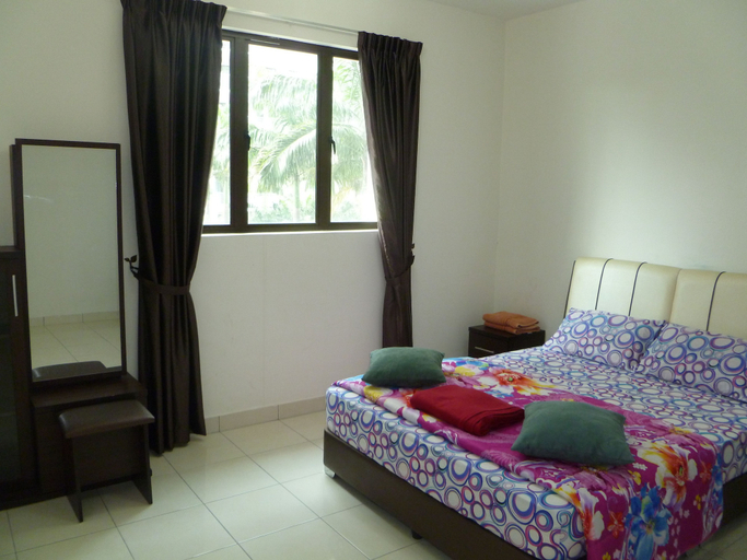 Bedroom 3, Indah Alam Vacation Home, Subang Jaya