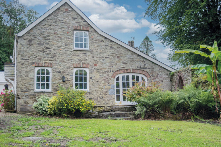 Exterior & Views 2, The Stables - 2 Bedroom Cottage - Princes Gate, Pembrokeshire