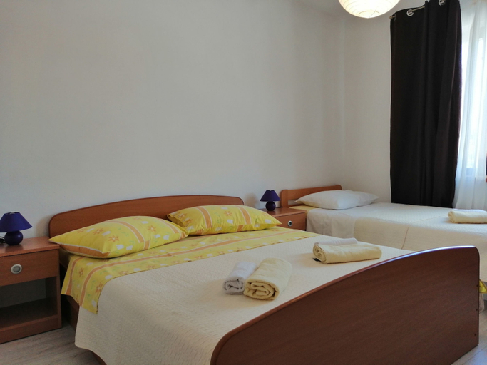Bedroom 4, Apartments Amazing View, Jelsa