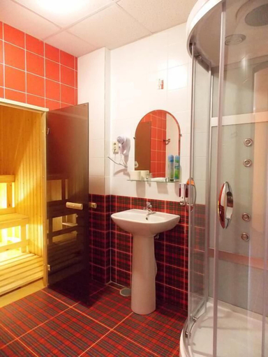 Bathroom 3, Hotel K-Vizit Toksovo, Vsevolzhskiy rayon