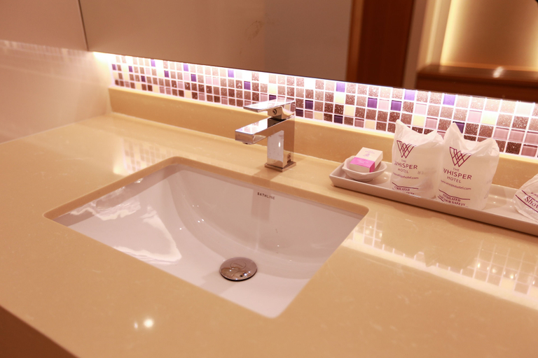 Bathroom 5, The Whisper Hotel, Pattaya