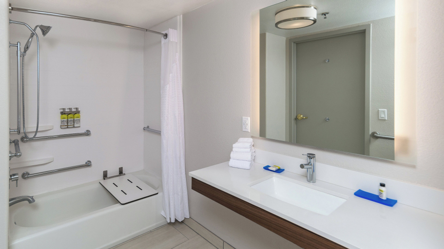 Bathroom 6