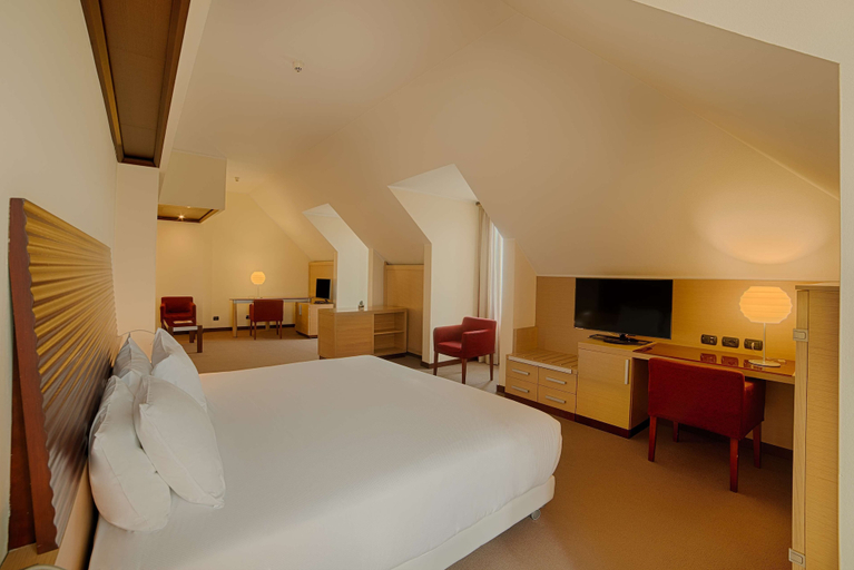 Bedroom 2, NH Milano 2, Milano