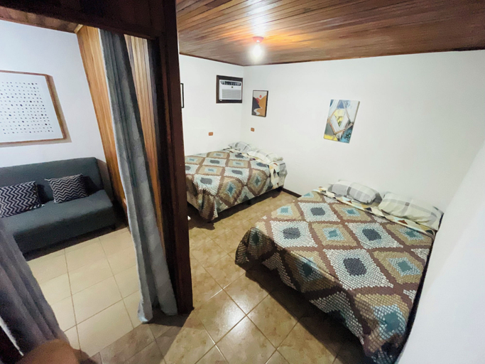 Bedroom 3, Hostel Gufo Fortuna Arenal Volcano, San Carlos