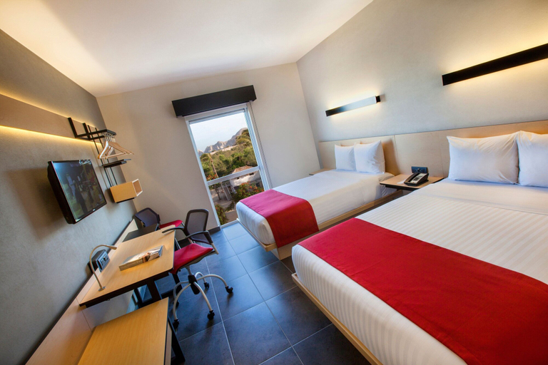 Bedroom 3, City Express Plus by Marriott Cabo San Lucas, La Paz