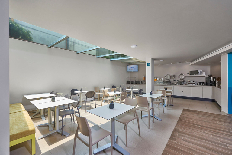 Food & Drinks 5, City Express Suites by Marriott Ciudad de México Anzures, Mexico City