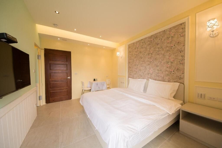 Bedroom 2, Yilan Siao Jhu, Yilan
