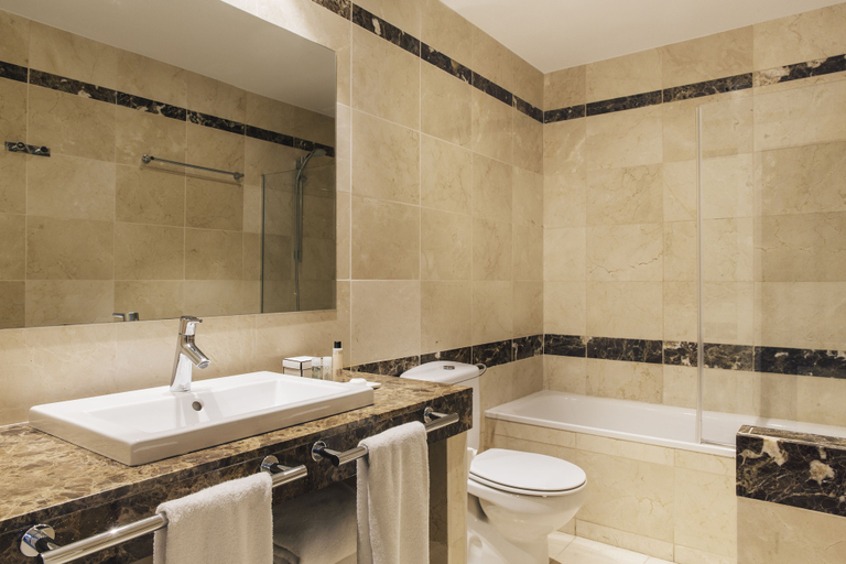 Bathroom 3, Barcelona Apartment Val, Barcelona