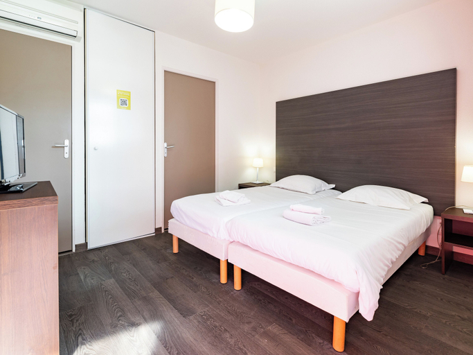 Bedroom 4, Vacancéole - Les Chambres de la Baie, Ille-et-Vilaine