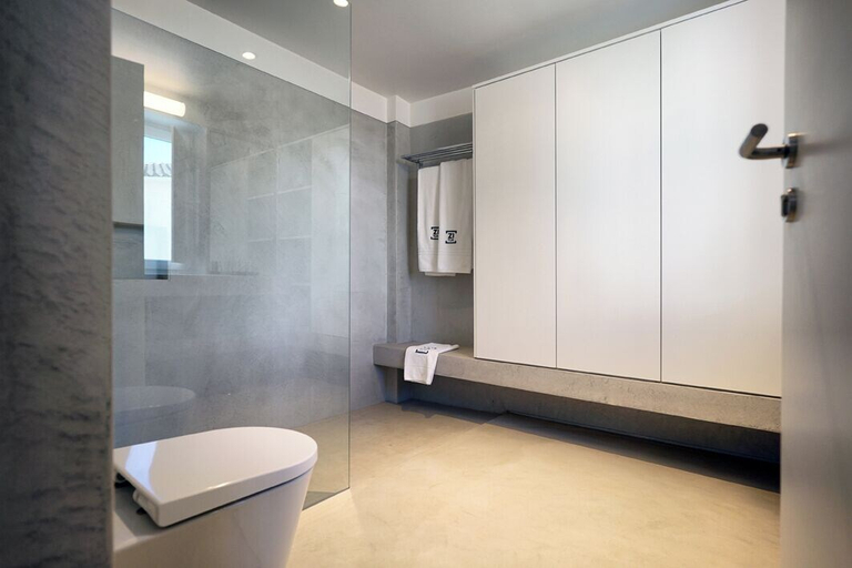 Bathroom 5, Alte Tradition Guest House, Loulé
