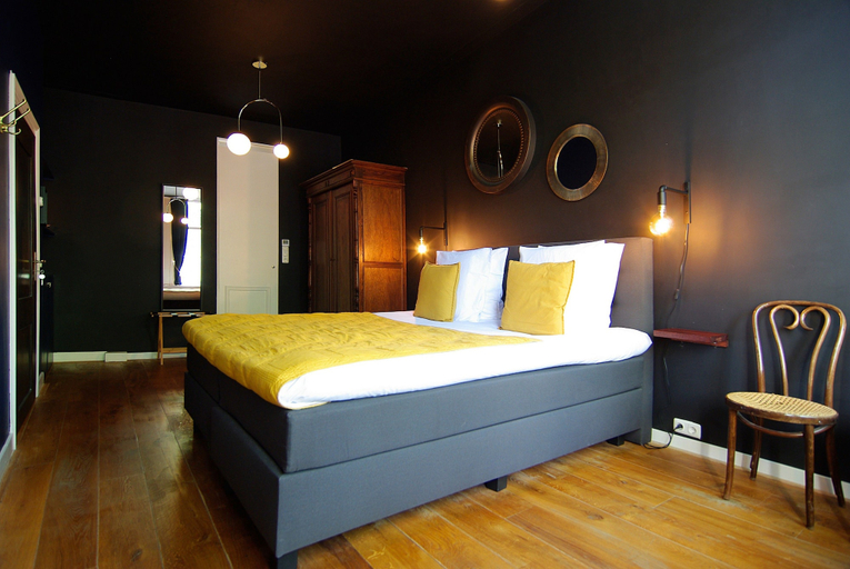 Bedroom 5, 1637 Historic Canal View Suites, Amsterdam