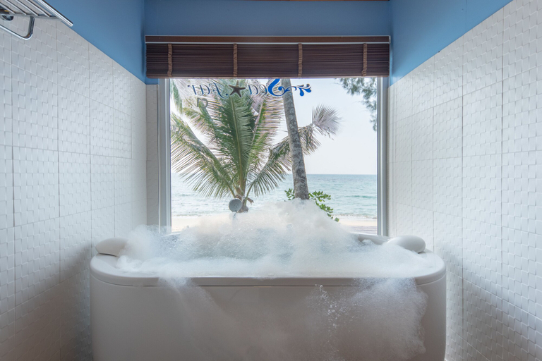 Bathroom 4, Sea Far Resort, K. Ko Kut