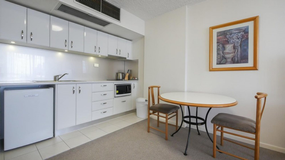 Dining Room 29