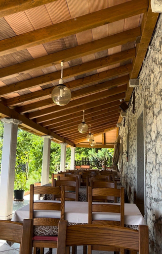 Food & Drinks 4, Villa Calussovo, Labin