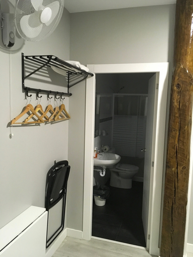 Others 5, Pensión La Bilbaina - Albergue Logroño, La Rioja