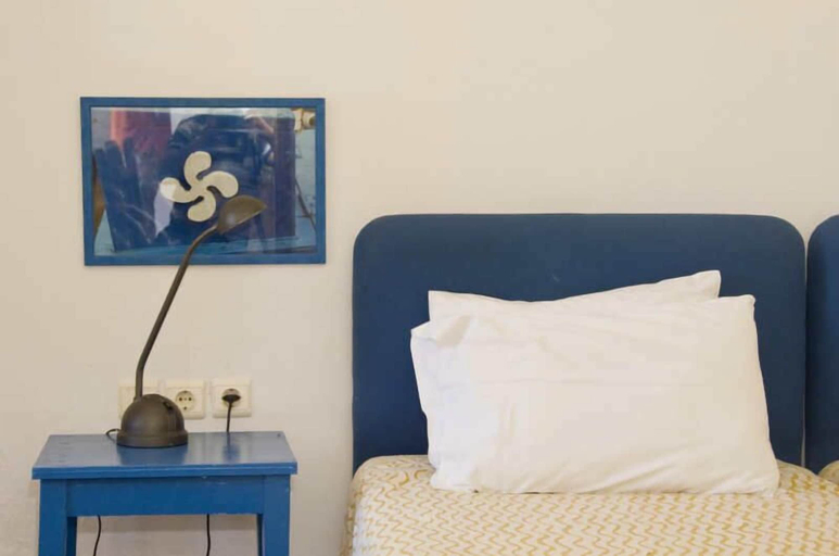 Bedroom 3, Τhe White Houses, Crete