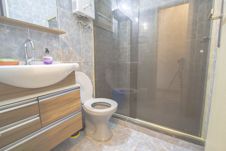 Bathroom, LineRio Vista Mar Copacabana 193, Rio de Janeiro