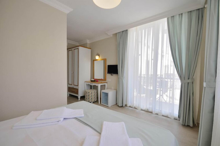 Bedroom 4, Datca Beyaz Ev Otel, Datça