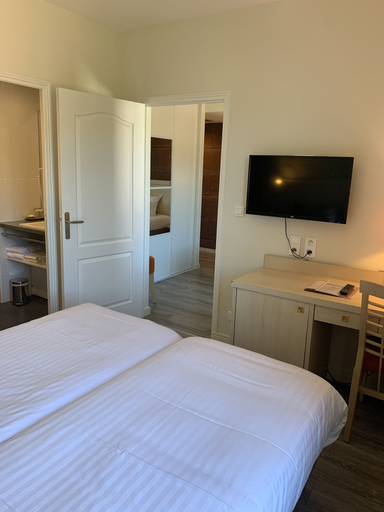 Bedroom 4, Au Grand Hôtel de Sarlat, Dordogne