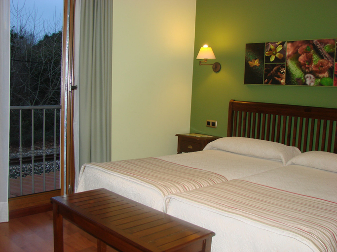 Bedroom 3, Hotel Bufón de Arenillas, Asturias