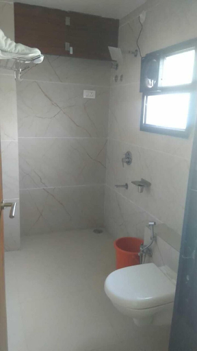 Bathroom, Shelke Mama's Lodging & Resorts, Aurangabad