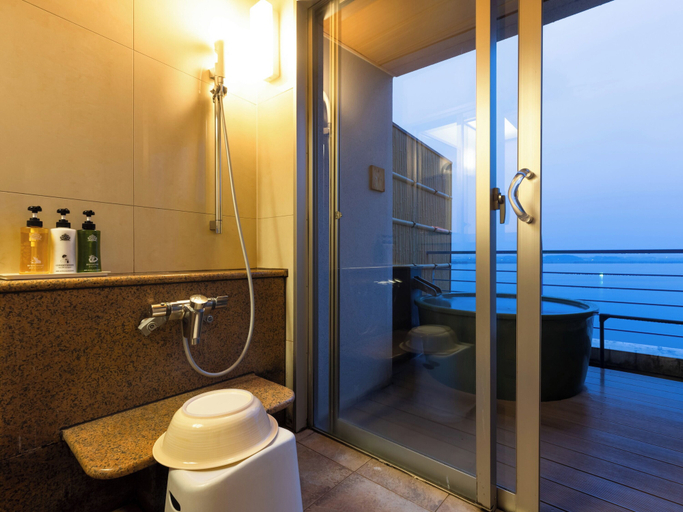 Bathroom 3, APA Hotel & Resort Kaga Katayamazu Onsen Kasuikyo, Kaga