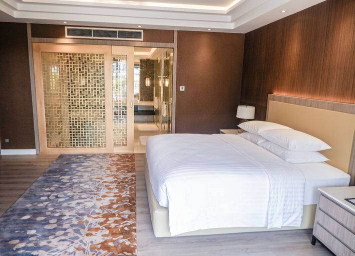 Bedroom 3, Courtyard by Marriott Siem Reap Resort, Siem Reap
