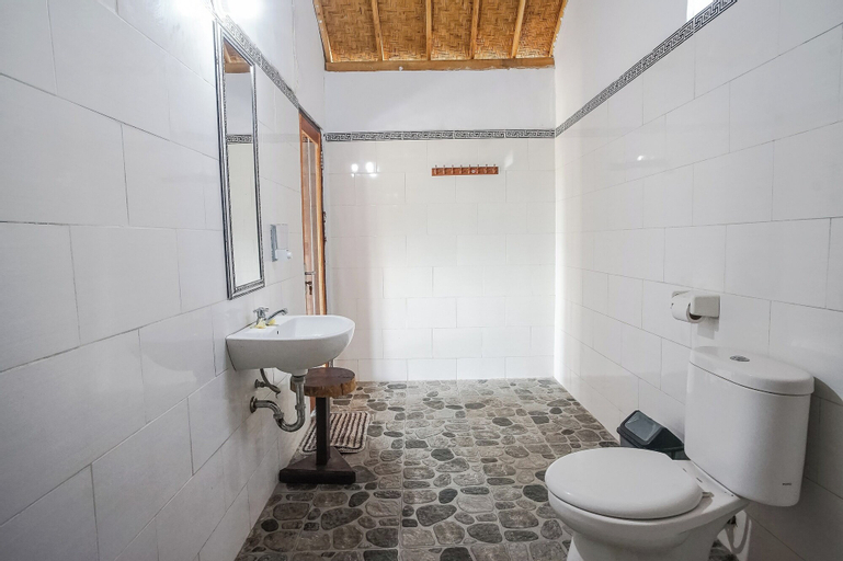 Bathroom 6