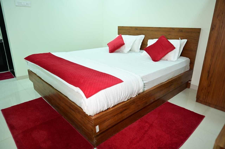 Bedroom 4, Shelke Mama's Lodging & Resorts, Aurangabad