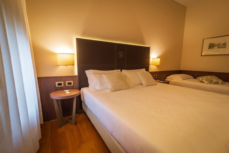 Bedroom 2, Hotel Alla Torre, Treviso