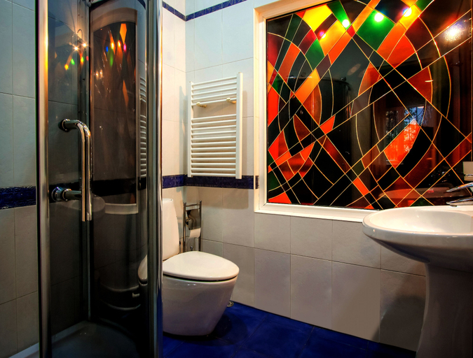 Bathroom 5, Hotel Toma's House, Tbilisi