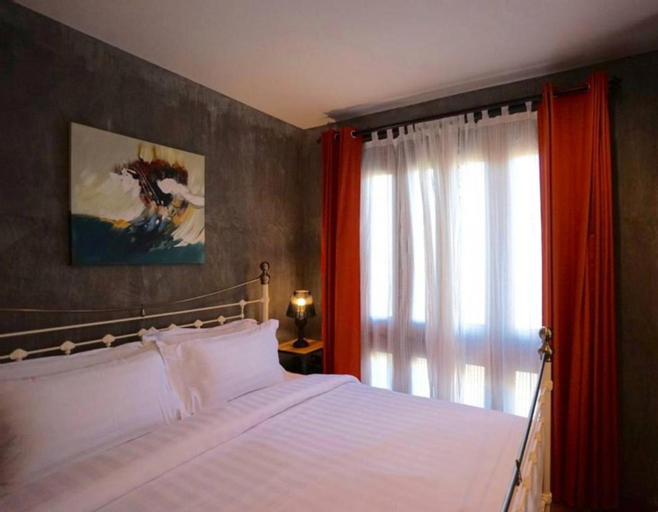 Bedroom 9