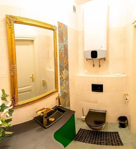 Bathroom 4, Mikołajska 5 Apartments, Kraków City