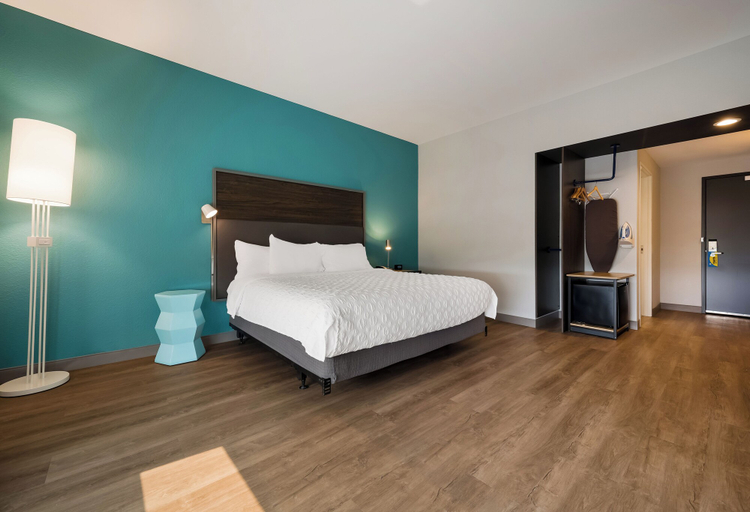 Bedroom 10